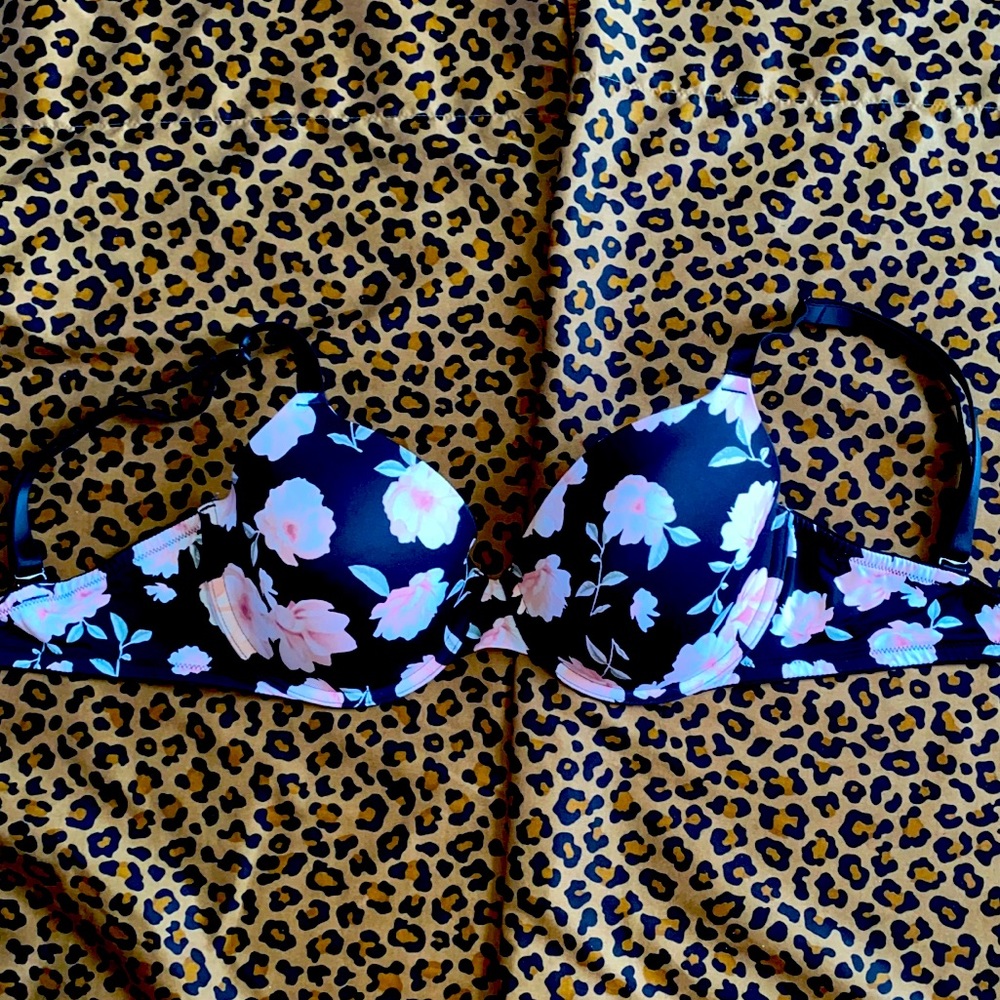 PINK T-Shirt Bra